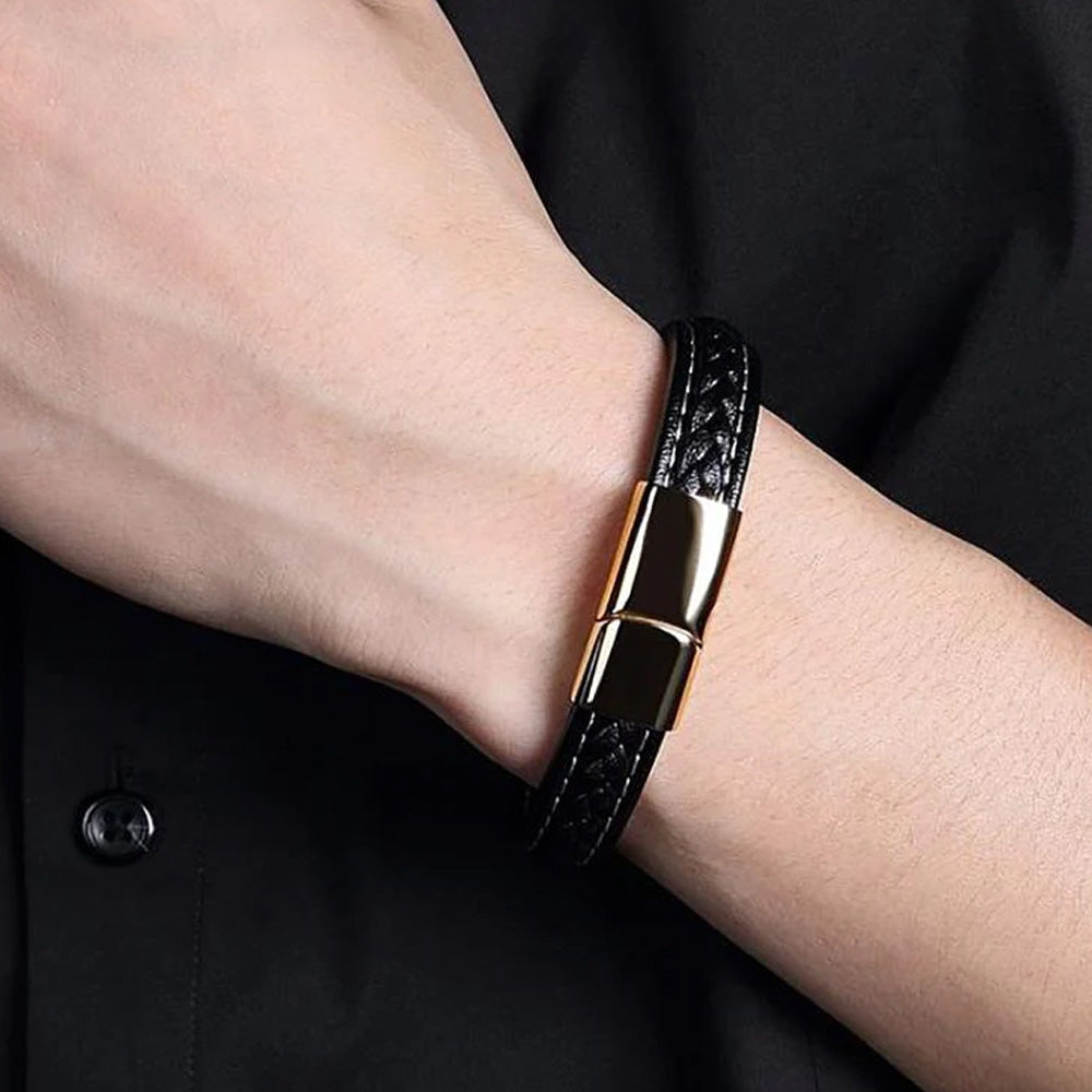 Pure Leather Master Lock Bracelet