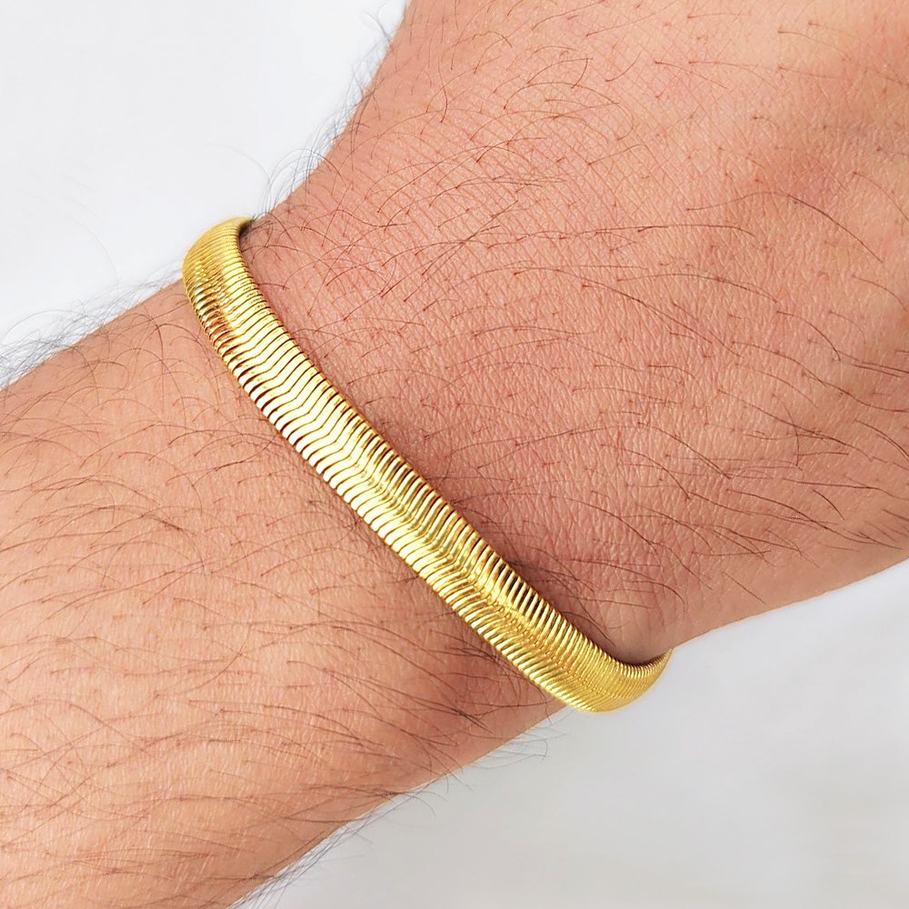 7MM Herringbone Chain Bracelet - Gold Tone